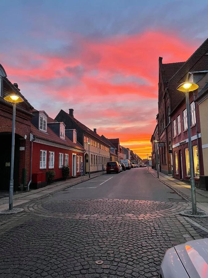 Charmerende Byhus I Praesto Centrum Exteriér fotografie